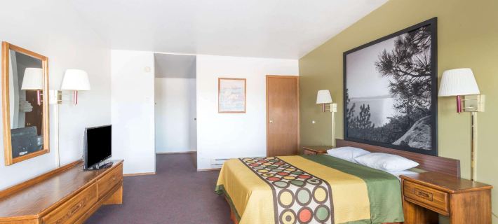 Super 8 by Wyndham Wells Hotels in Elko County