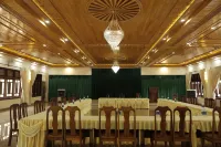 Resort Dakke Mang Den Hotels in Kon Plong District