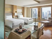فندق إنتركونتيننتال أوساكا Hotels near نوليدج كابيتال