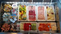Kult Hotel - พร้อมอาหารเช้า
