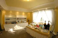 Hotel Luxor - breakfast
