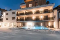 Alpina&More Apartments I Zimmer - Pool