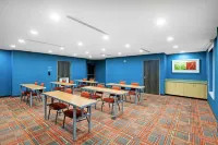 Home2 Suites by Hilton Gonzales - 3-Star