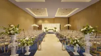 DoubleTree by Hilton Hull - parking