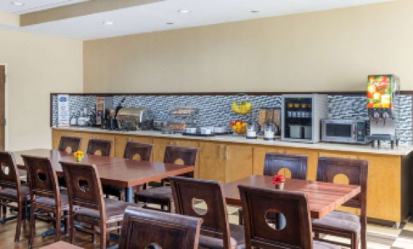 Baymont by Wyndham Columbus GA