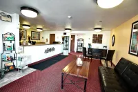 Super 8 by Wyndham Elko - Wi-Fi