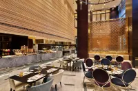 AlRayyan Hotel Doha, Curio Collection by Hilton Hotel a Al Shahaniya