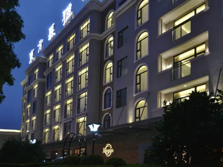 Dongfang Muya Hotel