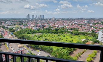 Nice and Cozy Studio Apartment at Atria Gading Serpong Residence