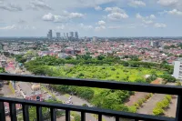 Nice and Cozy Studio Apartment at Atria Gading Serpong Residence Hotels in Kelapa Dua