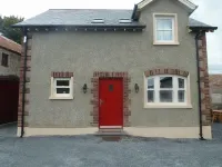 Oatlands Self Catering Lets Hotels in 