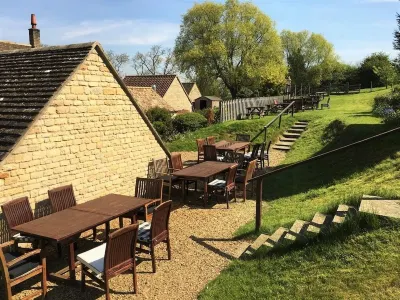 White Hart Ufford- Stamford Hotels in Sibson-cum-Stibbington