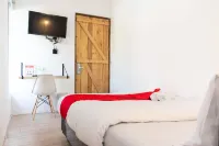 RedDoorz Near Sam Poo Kong 3 Semarang Hotels in West Semarang