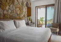 Charisma Hotel and Wellness Club