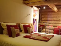 Les Chalets de Maramour Hotels in Saint-Vulbas