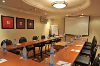 Park Inn by Radisson Serviced Apartments, Lagos VI