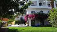 Lato Hotel