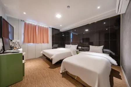 Hwaseong (Hyangnam) Su Отели в г. Хвасон