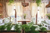 U Medovogo Mosta Hotel Hotels near Museum Of The World Ocean
