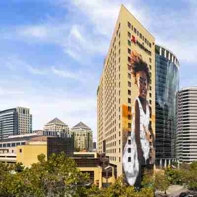 Oakland Marriott City Center Hotel Exterior