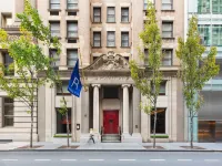 Royalton New York Hotels near Manhattan