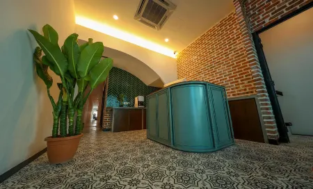 Carnarvon Suites Отели рядом с достопримечательностью «Acheen Street Mosque»