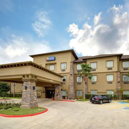 Comfort Inn & Suites Donna Near I-2