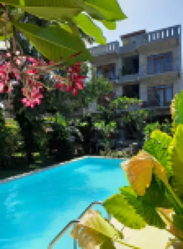 Surf Gangs Arugambay