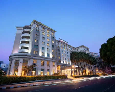 PARKROYAL Yangon Hotels in Yangon