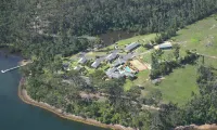 Robyn's Nest Lakeside Resort Hotel in zona Merimbula Massage and Sports Therapy Centre