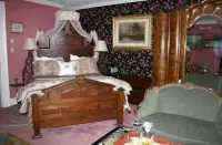 House of 1833 Bed and Breakfast Hotels in Ledyard