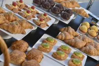 Gulf Suites Hotel Amwaj - Завтрак