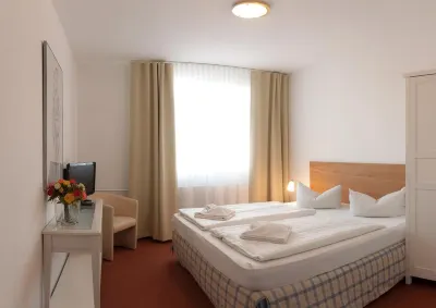 Apart Hotel Ferdinand Berlin Hotel berhampiran Tierhof Alt-Marzahn