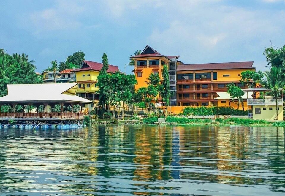 Dolores Lake Resort