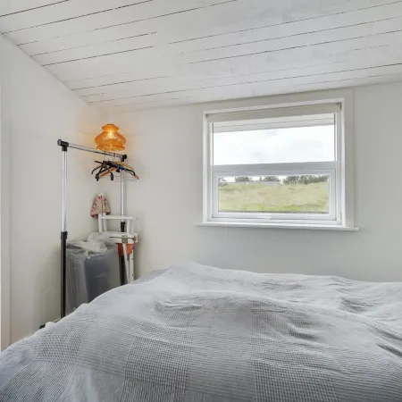 "Dreng" - 800m from the Sea