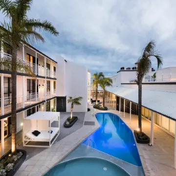 Tradewinds Hotel and Suites Fremantle Отели рядом с достопримечательностью «Тюрьма Фримантла»