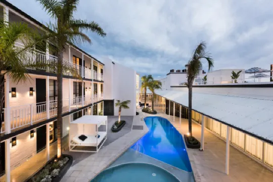 Tradewinds Hotel and Suites Fremantle