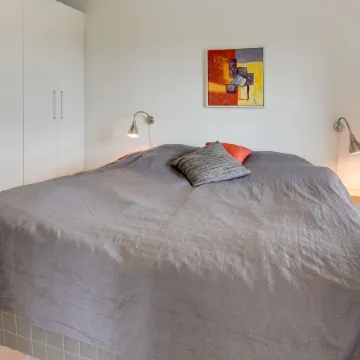 "Frederique" - 400m from the Sea