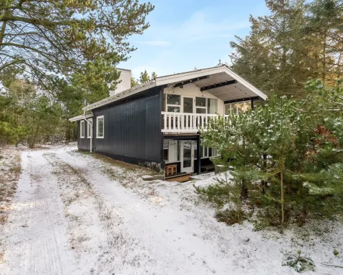 "Freda" - 100m to the Fjord Hotels in Logstor