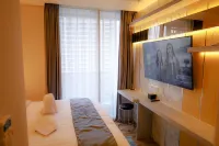 Vin Studio Taman Anggrek Residences Hotels in West Jakarta City