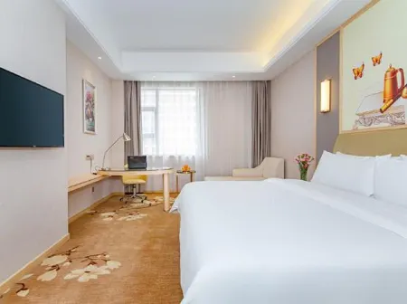 Vienna International Hotel (Huanghu Store, North Huangshi Railway Station) Отели рядом с достопримечательностью «Hubei Normal University»