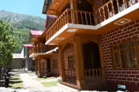 Hotel Royal Hillcrest Các khách sạn ở Gangotri