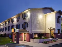 Super 8 by Wyndham Massena NY Hotels in Massena