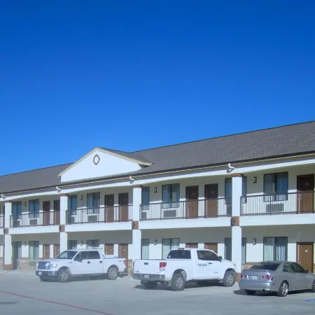 Americas Best Value Inn and Suites Cuero