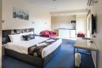 Best Western Mill Park Motel - Motels