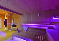 The Monarch Hotel - spa