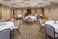 Wingate by Wyndham Peoria Hotels in Peoria