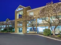 Baymont by Wyndham Canton Hotels in Canton