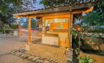 RedDoorz @ Pantai Pelabuhan Ratu 2