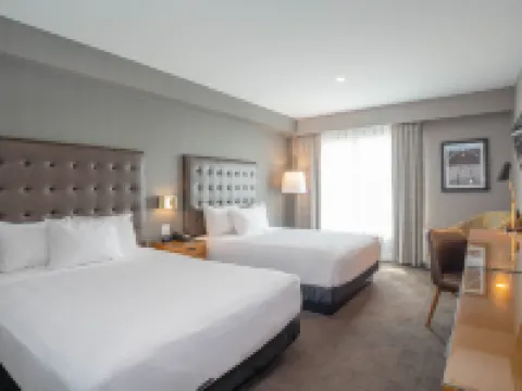 Sandman Hotel Hamilton Hoteles en Hamilton